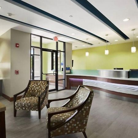 Days Inn & Suites By Wyndham Houston North-Spring Westfield Zewnętrze zdjęcie
